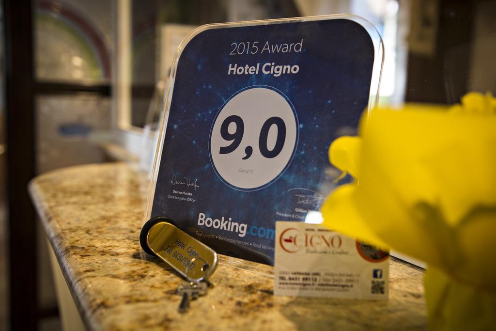 Hotel Ristorante Cigno - Camere And Aparthotel Латизана Екстериор снимка
