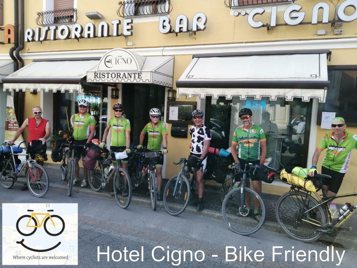 Hotel Ristorante Cigno - Camere And Aparthotel Латизана Екстериор снимка